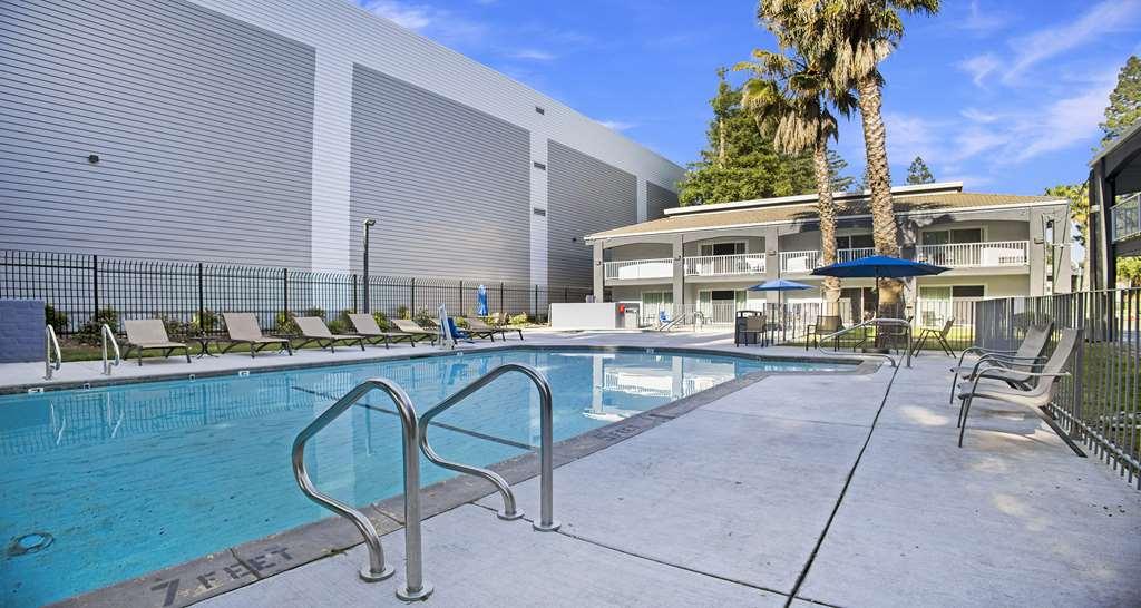 Surestay Plus Hotel By Best Western Sacramento North Instalações foto